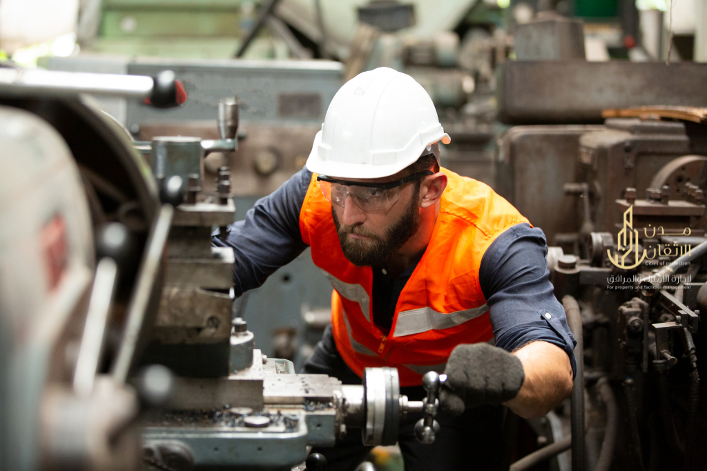 التشغيل والصيانة